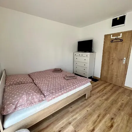 Roda1 Male Lipno Apartment Cerna v Posumavi