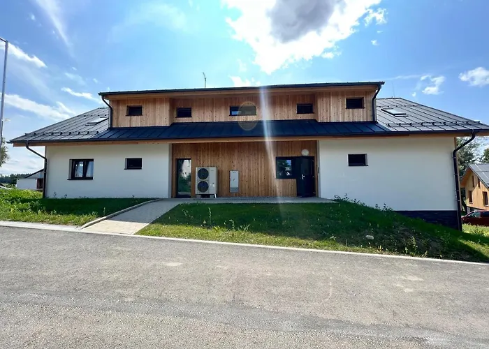 Roda1 Malé Lipno Černá v Pošumaví